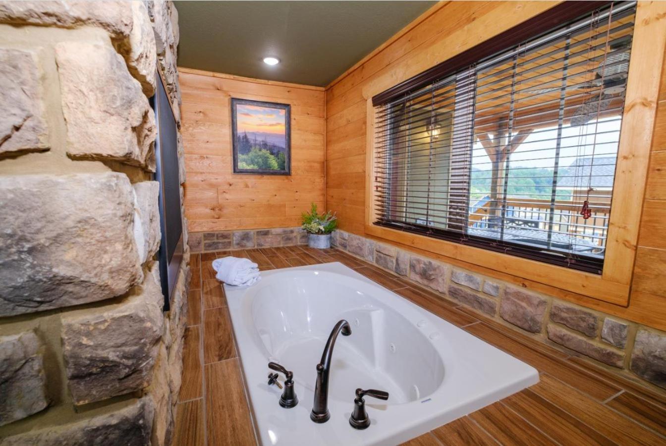 Villa Heaps Of Fun By Eden Crest à Gatlinburg Extérieur photo